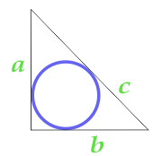 El área de un círculo inscrito en un triángulo rectángulo